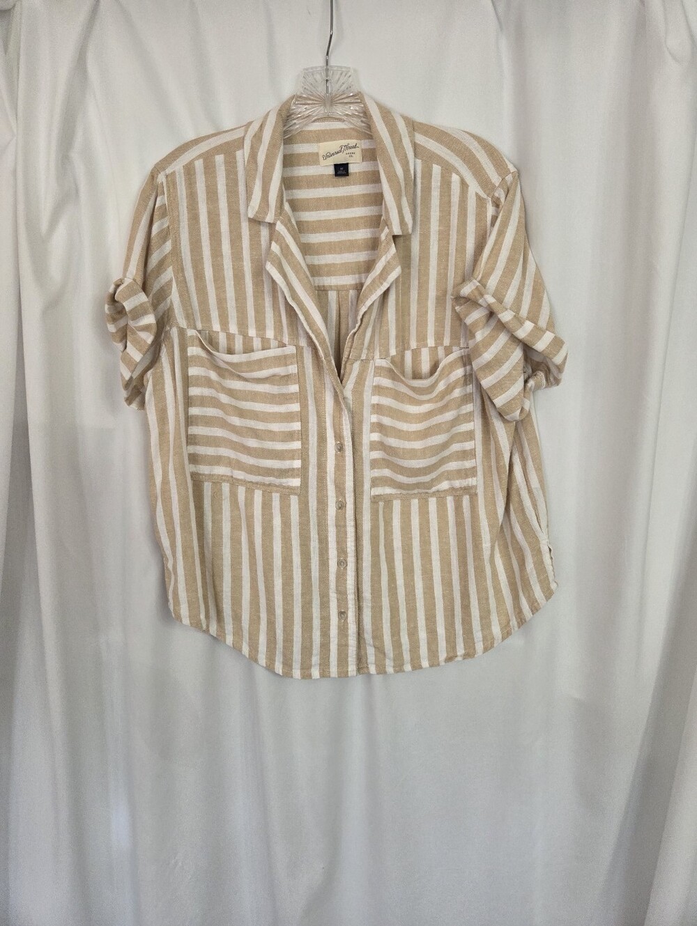 Universal Thread Beige & White Striped Button-Down Camp Shirt Linen Blend Size M